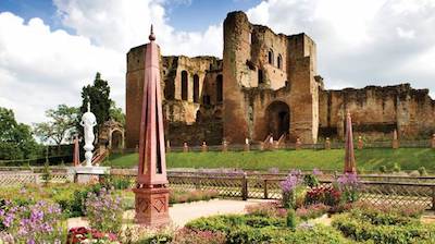 Kenilworth Castle & Gardens © Visit England